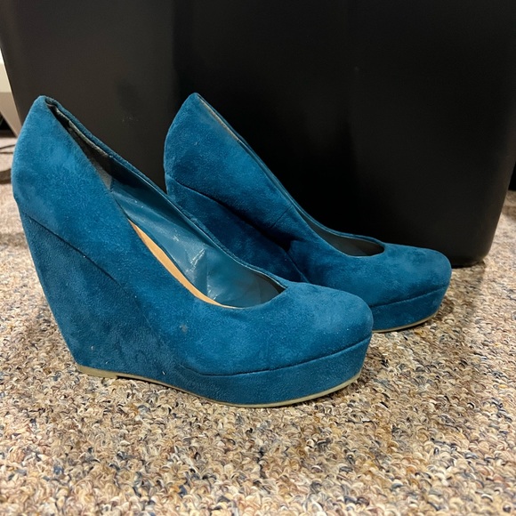 Wedges - Picture 4 of 4